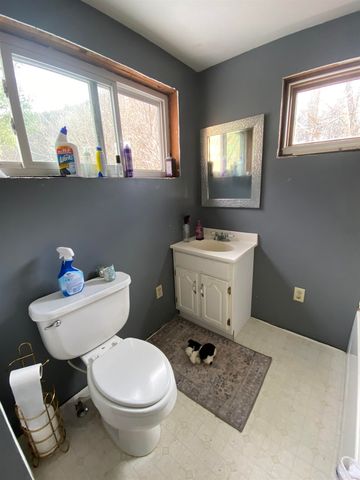 136 Store Hill Road, Bethel, VT 05032