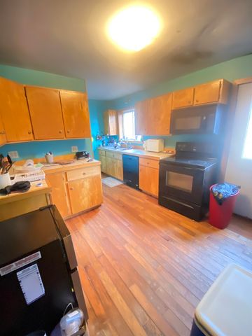 136 Store Hill Road, Bethel, VT 05032