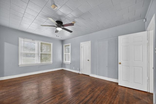 2813 E E. Rosedale Street, Fort Worth, TX 76105