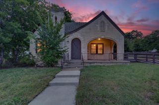 2813 E E. Rosedale Street, Fort Worth, TX 76105