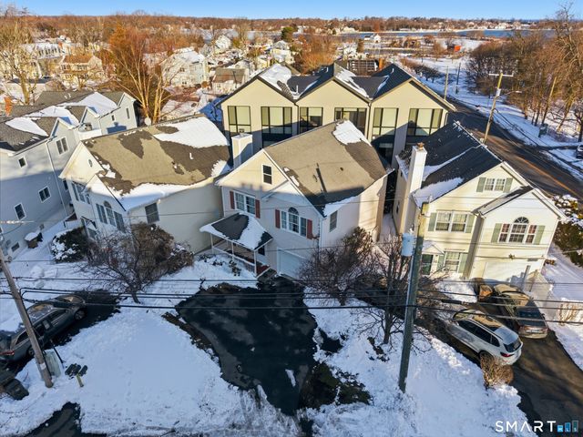 7 Dora Street 7, Stamford, CT 06902