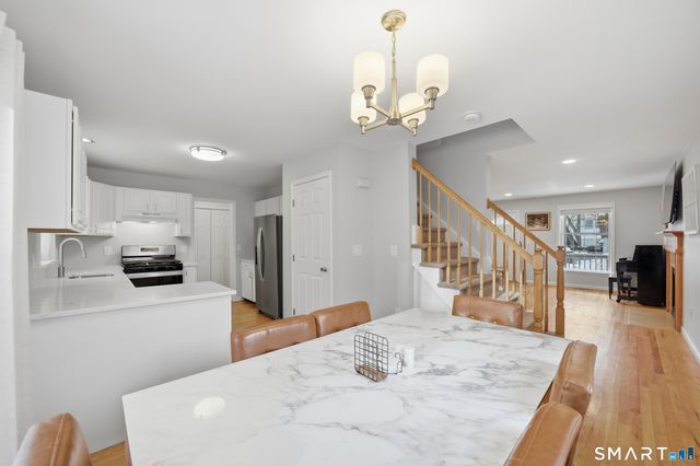 7 Dora Street 7, Stamford, CT 06902