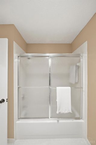 602 Bunker Lane, Mason, OH 45040