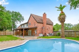 8515 Twelve Oaks Drive, Texas City, TX 77591