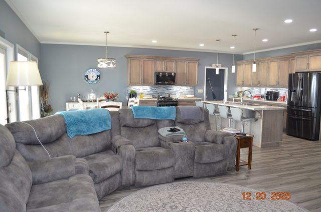 124 Eagle Nest Ct, Dover, TN 37058