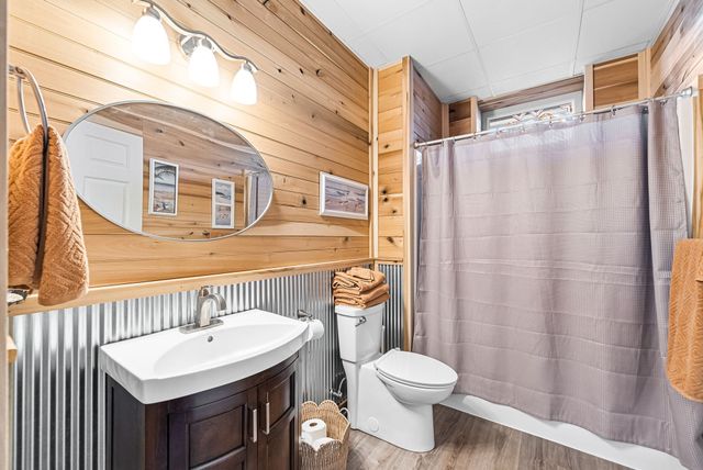 124 Eagle Nest Ct, Dover, TN 37058