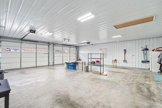 124 Eagle Nest Ct, Dover, TN 37058