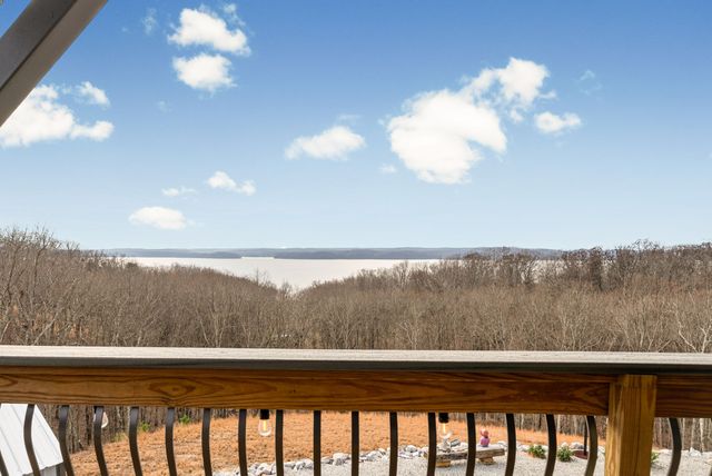 124 Eagle Nest Ct, Dover, TN 37058