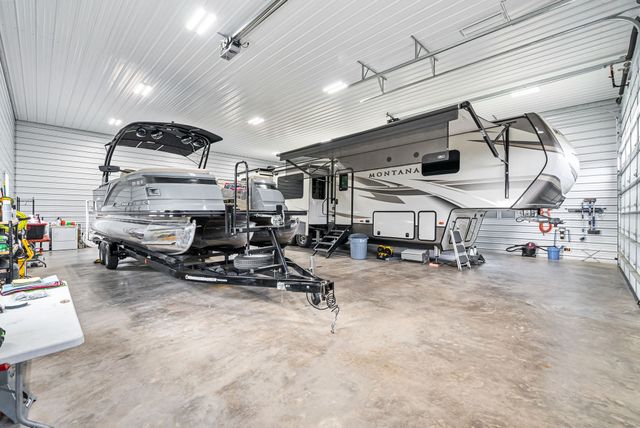 124 Eagle Nest Ct, Dover, TN 37058