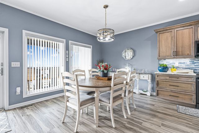 124 Eagle Nest Ct, Dover, TN 37058