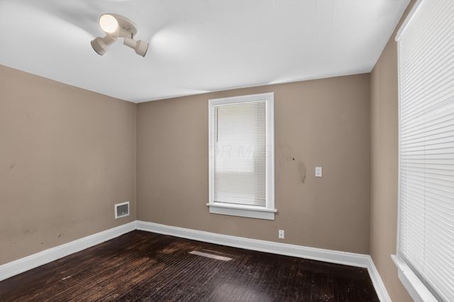 1627 Manchester Avenue, Columbus, OH 43211