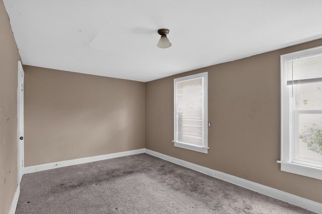 1627 Manchester Avenue, Columbus, OH 43211