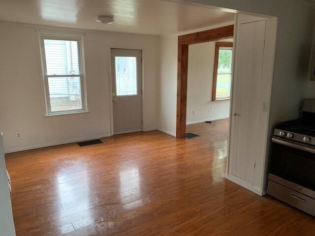 205 W Montcalm Street, Greenville, MI 48838