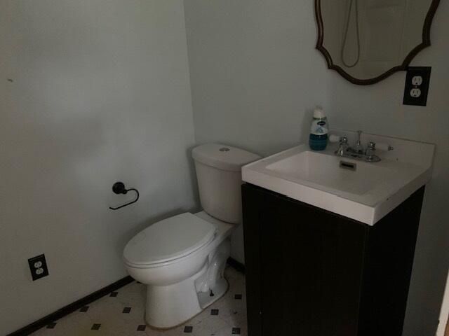 205 W Montcalm Street, Greenville, MI 48838