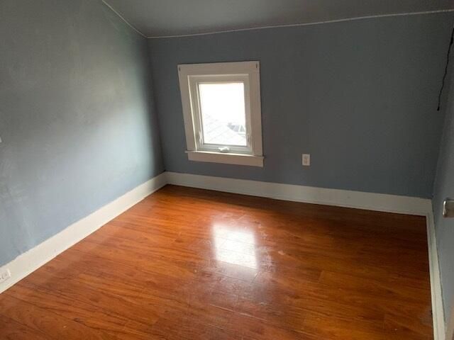 205 W Montcalm Street, Greenville, MI 48838