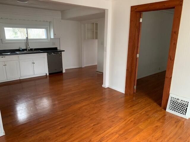 205 W Montcalm Street, Greenville, MI 48838