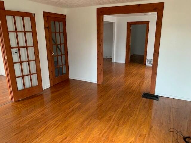 205 W Montcalm Street, Greenville, MI 48838