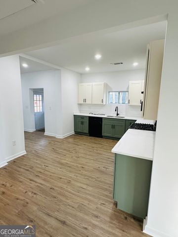 25 Fourth Street, Gainesville, GA 30504