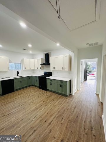 25 Fourth Street, Gainesville, GA 30504