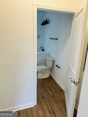 25 Fourth Street, Gainesville, GA 30504