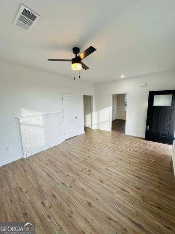 25 Fourth Street, Gainesville, GA 30504