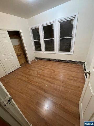 44 E Main, Paterson, NJ 07522