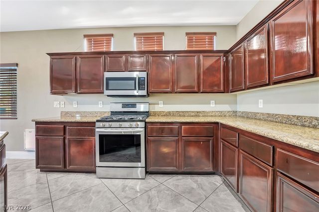5968 Pavilion Lakes Avenue, Las Vegas, NV 89122