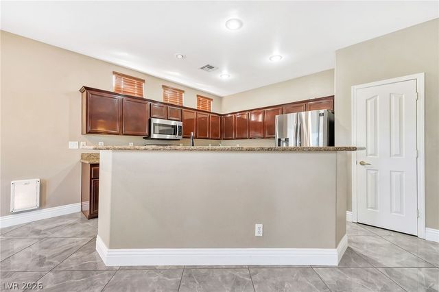 5968 Pavilion Lakes Avenue, Las Vegas, NV 89122