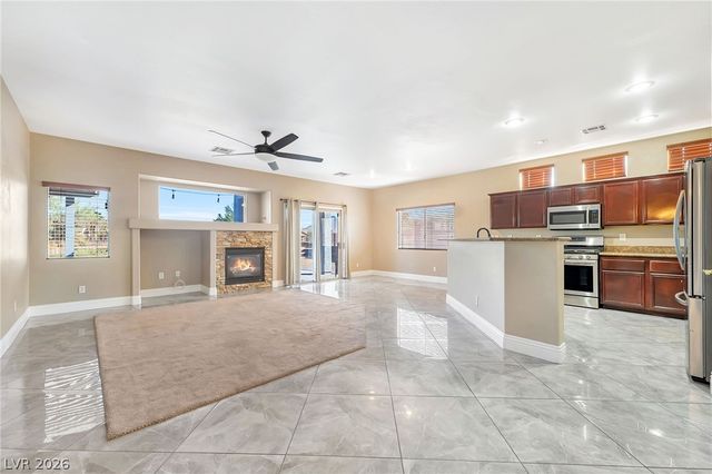 5968 Pavilion Lakes Avenue, Las Vegas, NV 89122