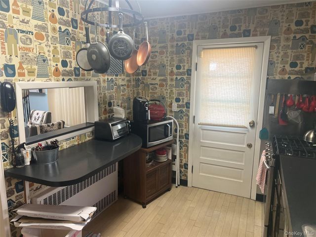 4139 248 Street, Little Neck, NY 11363