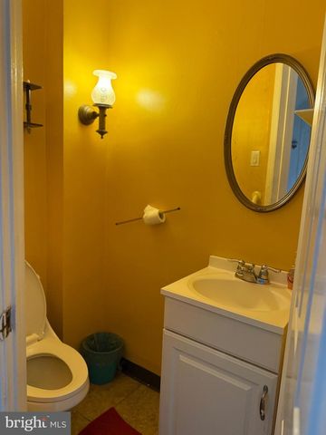 345 CONGRESS AVE, Lansdowne, PA 19050