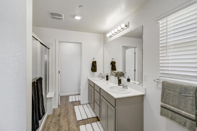 2887 Krone Way, Antelope, CA 95843