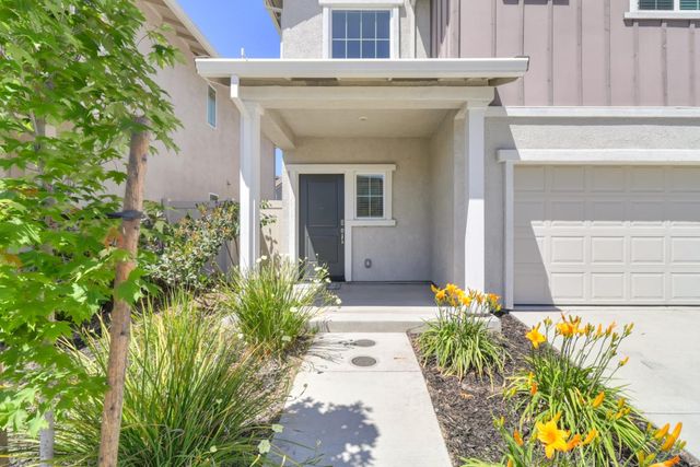 2887 Krone Way, Antelope, CA 95843