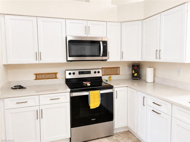 11219 Caravel CIR, Fort Myers, FL 33908