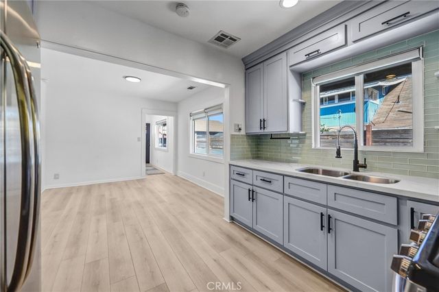 210 Amabel Street, Los Angeles, CA 90065