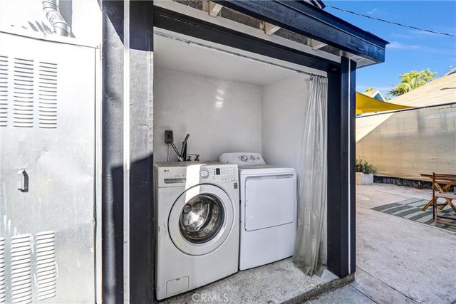 210 Amabel Street, Los Angeles, CA 90065
