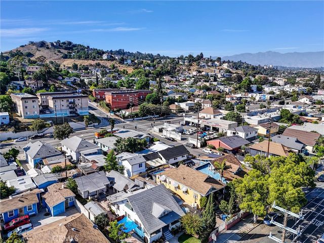 210 Amabel Street, Los Angeles, CA 90065