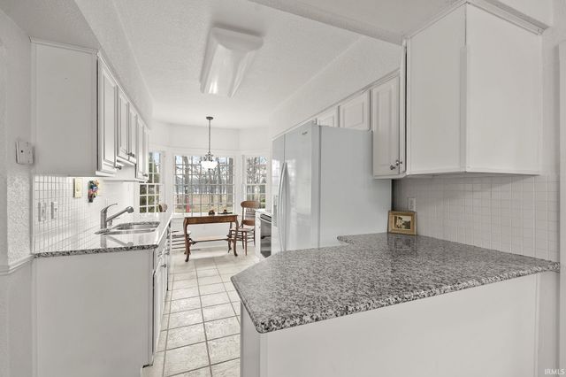 1080 Lane 210 Hamilton Lake, Hamilton, IN 46742