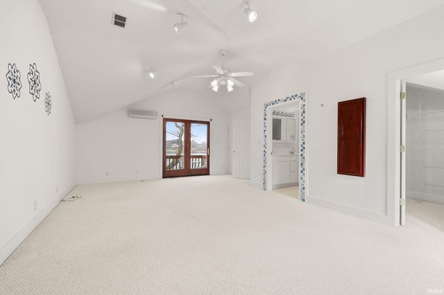 1080 Lane 210 Hamilton Lake, Hamilton, IN 46742