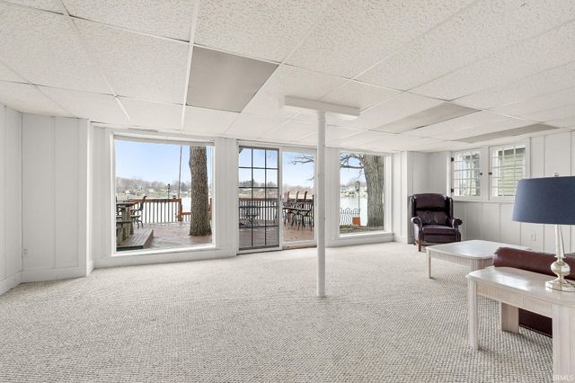 1080 Lane 210 Hamilton Lake, Hamilton, IN 46742