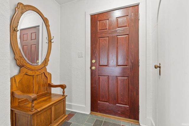 1080 Lane 210 Hamilton Lake, Hamilton, IN 46742