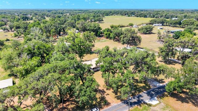 501 SWILLEY ROAD, Plant City, FL 33567