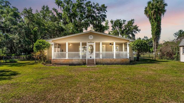 501 SWILLEY ROAD, Plant City, FL 33567