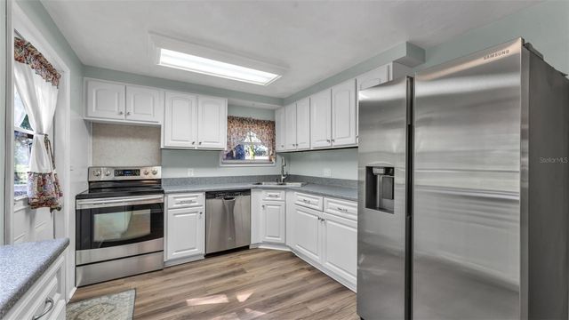 501 SWILLEY ROAD, Plant City, FL 33567