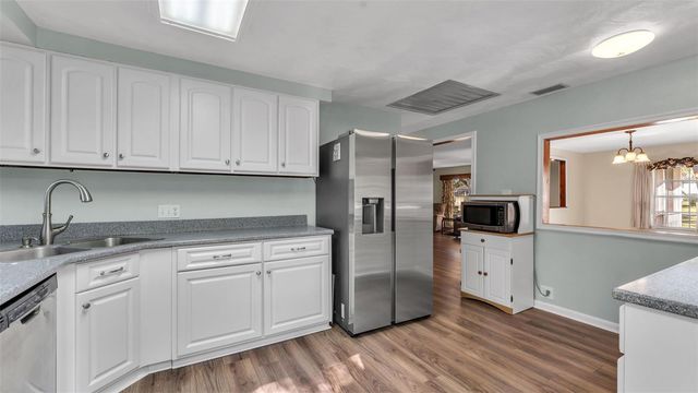 501 SWILLEY ROAD, Plant City, FL 33567