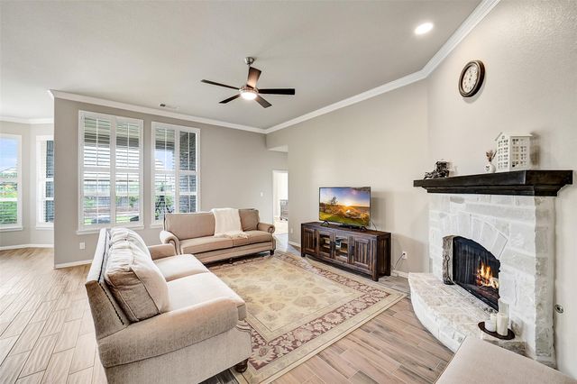 7327 Evelyn Grove Drive, Spring, TX 77379