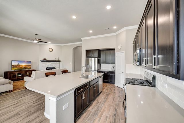 7327 Evelyn Grove Drive, Spring, TX 77379