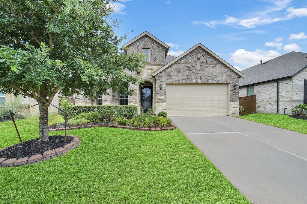 7327 Evelyn Grove Drive, Spring, TX 77379