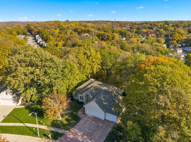 1617 OAK PARK Road, Council Bluffs, IA 51503