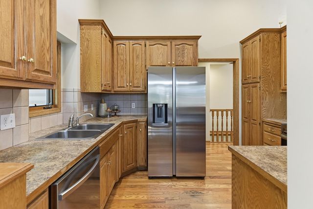 1617 OAK PARK Road, Council Bluffs, IA 51503